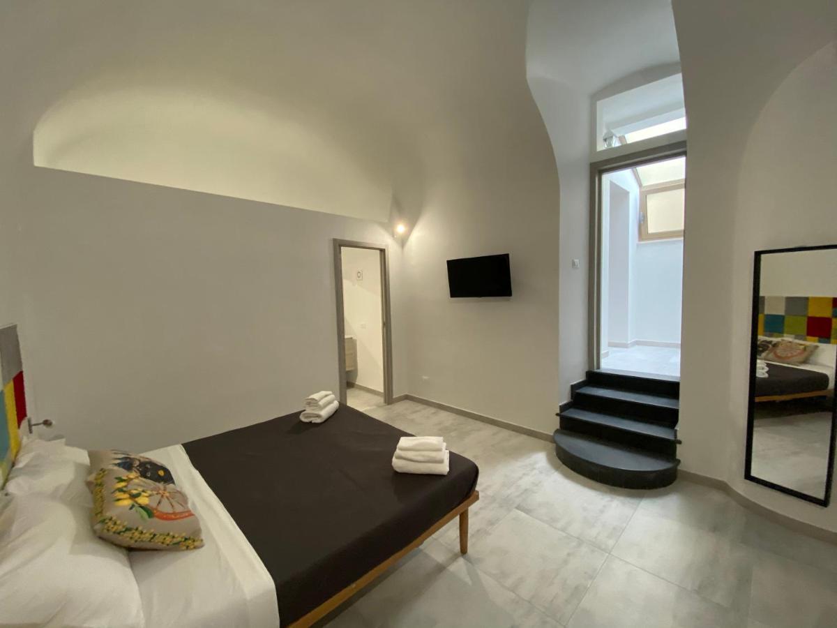 Rossaroll One Park Free Villa Noto Exterior photo